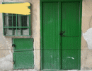 玄関ドア塗装の費用相場とDIY方法、注意点・料金・玄関ドアの塗装・交換のタイミング・おすすめ専門会社・業者についてご紹介
