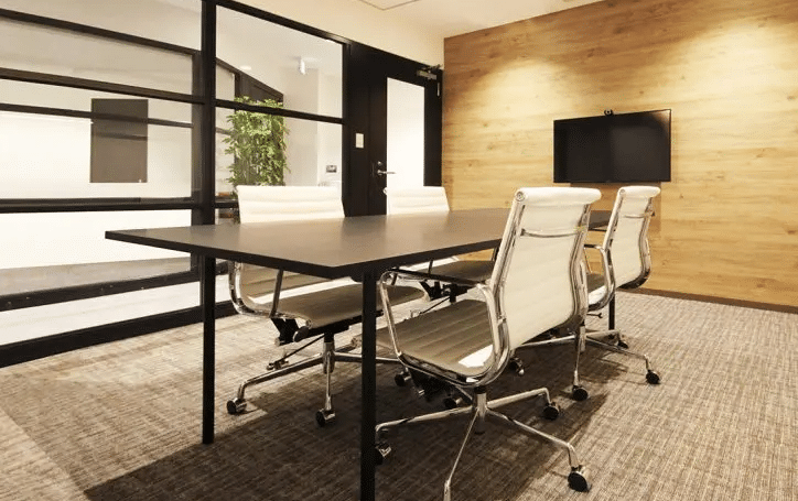 ユナイテッドオフィス 審査